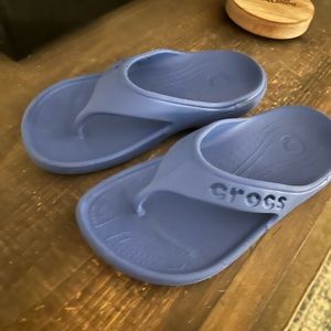 Crocs size 1 kids (J1)